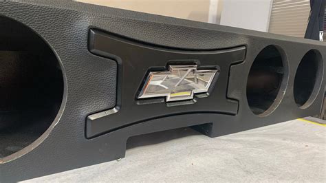 The **Q-Power 10"** <b>subwoofer</b> <b>box</b> is made from solid 5/8" MDF construction and features charcoal carpet covering, and terminal cup connectors. . Under seat subwoofer box silverado crew cab